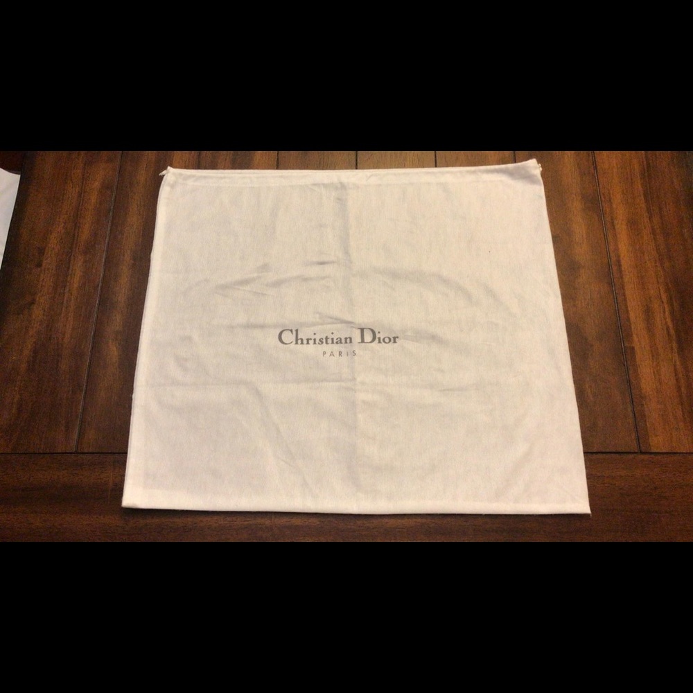 Dust bag